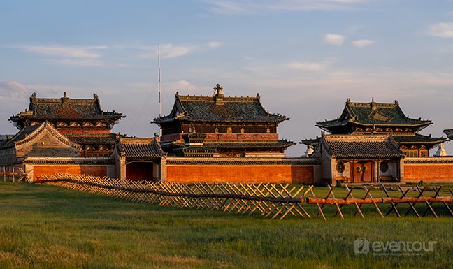 Karakorum & Elsen Tasarkhai Sand Dunes Tour