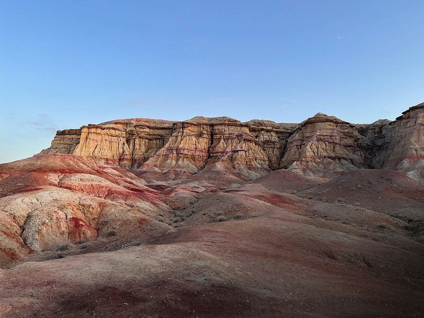 Tsagaan Suvarga (White Stupa)